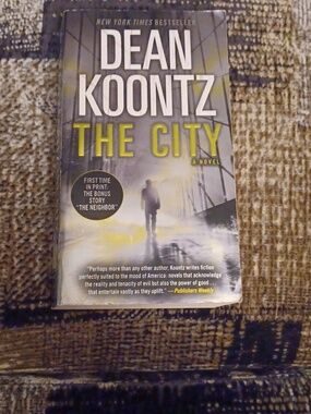 4/$40 Dean Koontz "The City" - Paperback Novel